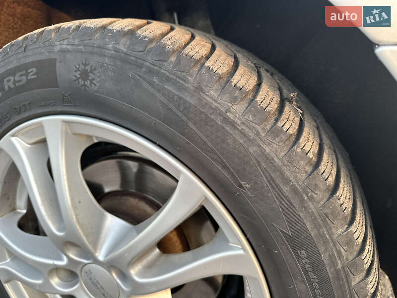 Универсал Skoda Superb 2010 в Чутове