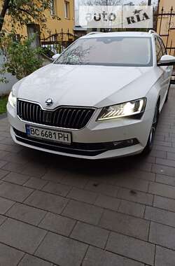 Універсал Skoda Superb 2018 в Львові