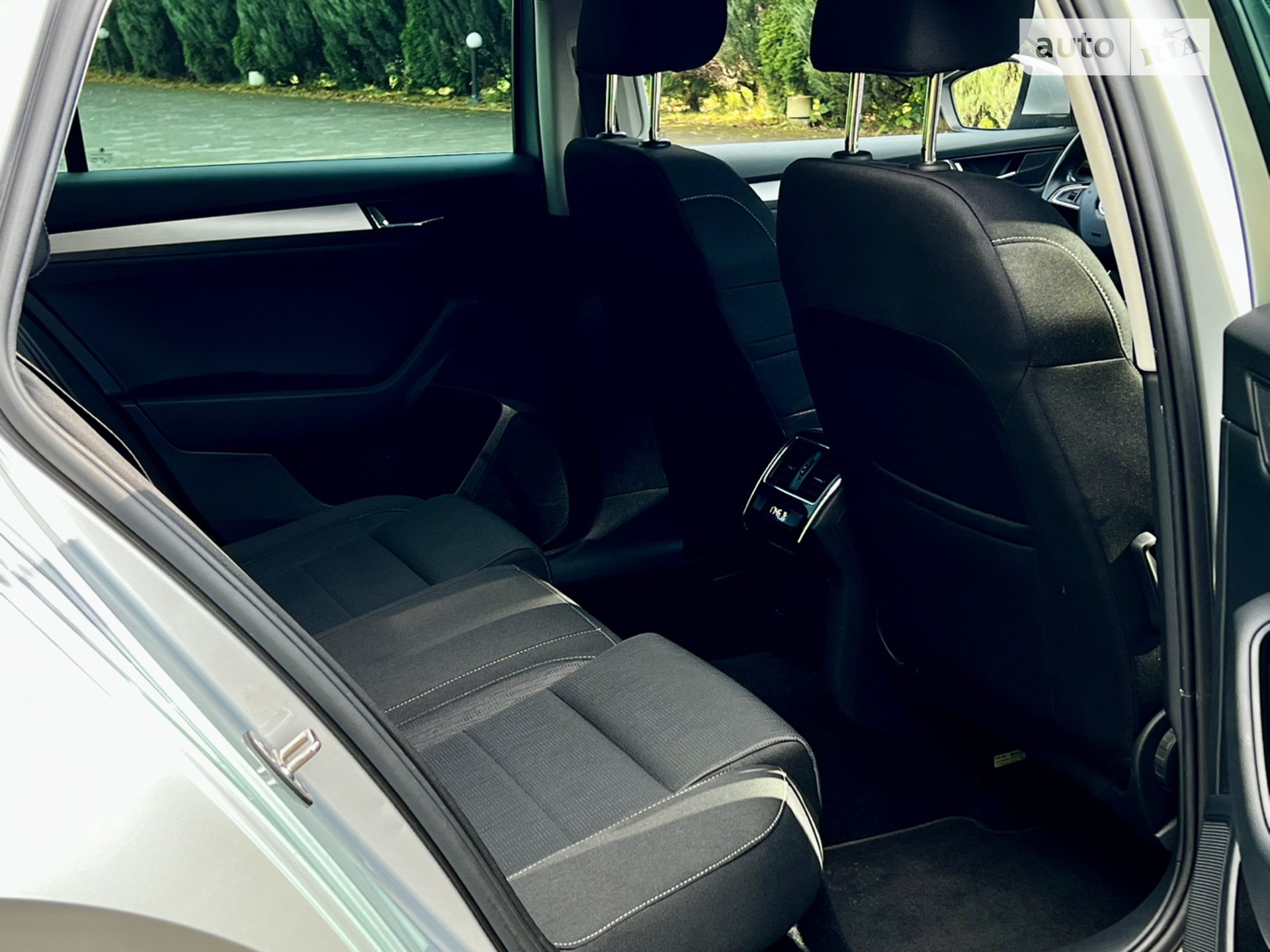 2017 Skoda Superb - мініатюра 21