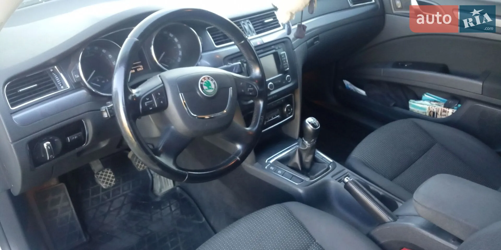 2013 Skoda Superb - мініатюра 2