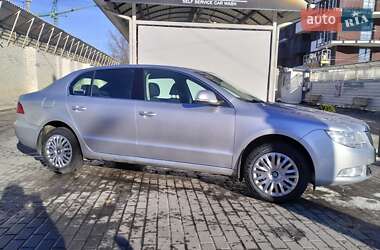 Лифтбек Skoda Superb 2008 в Виннице