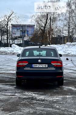 Ліфтбек Skoda Superb 2015 в Житомирі