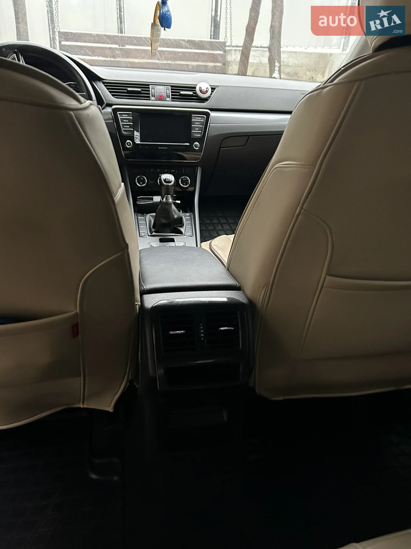 2017 Skoda Superb - мініатюра 12