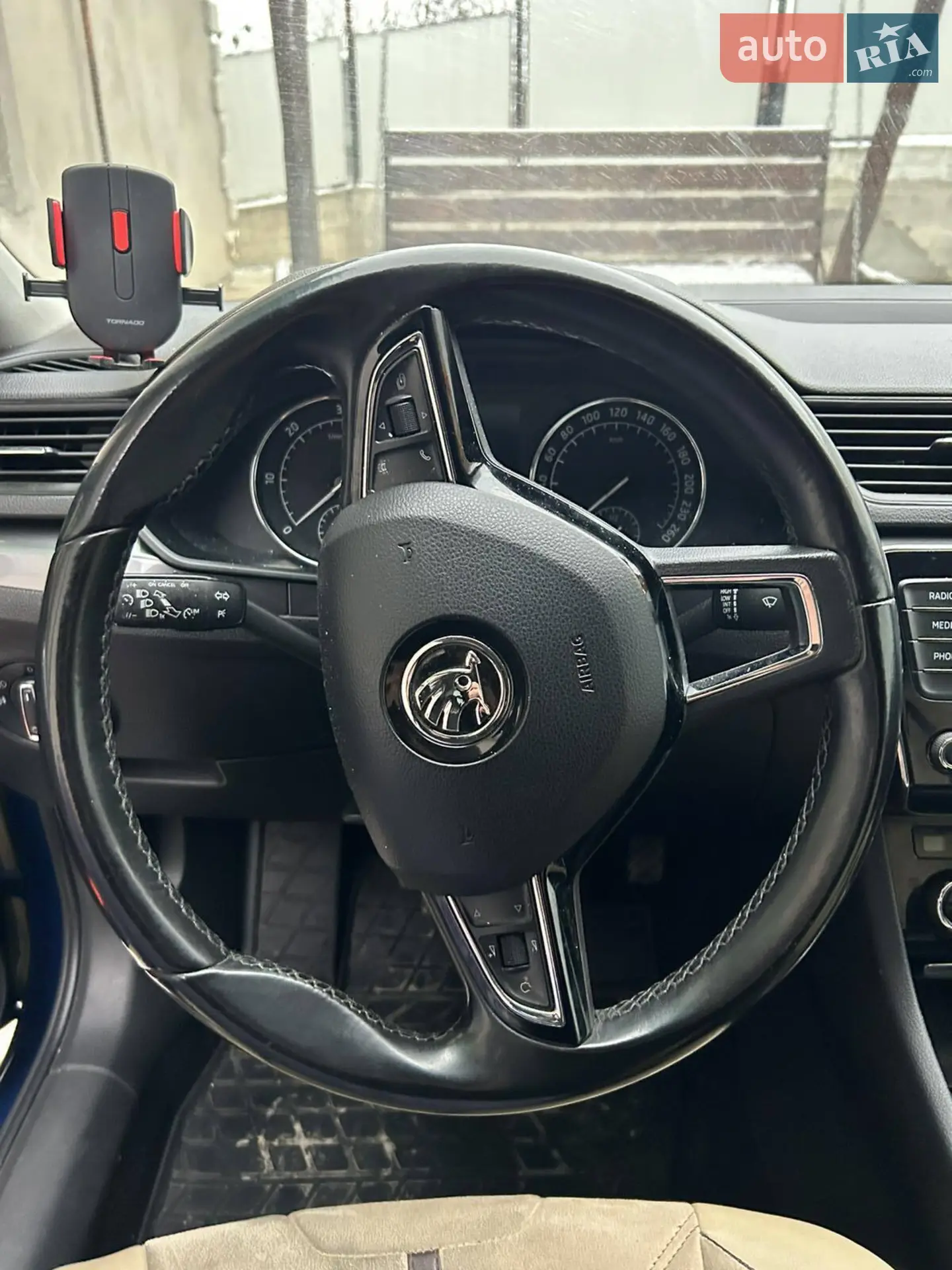 2017 Skoda Superb - мініатюра 13