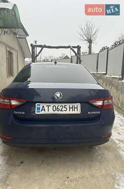Ліфтбек Skoda Superb 2017 в Снятині