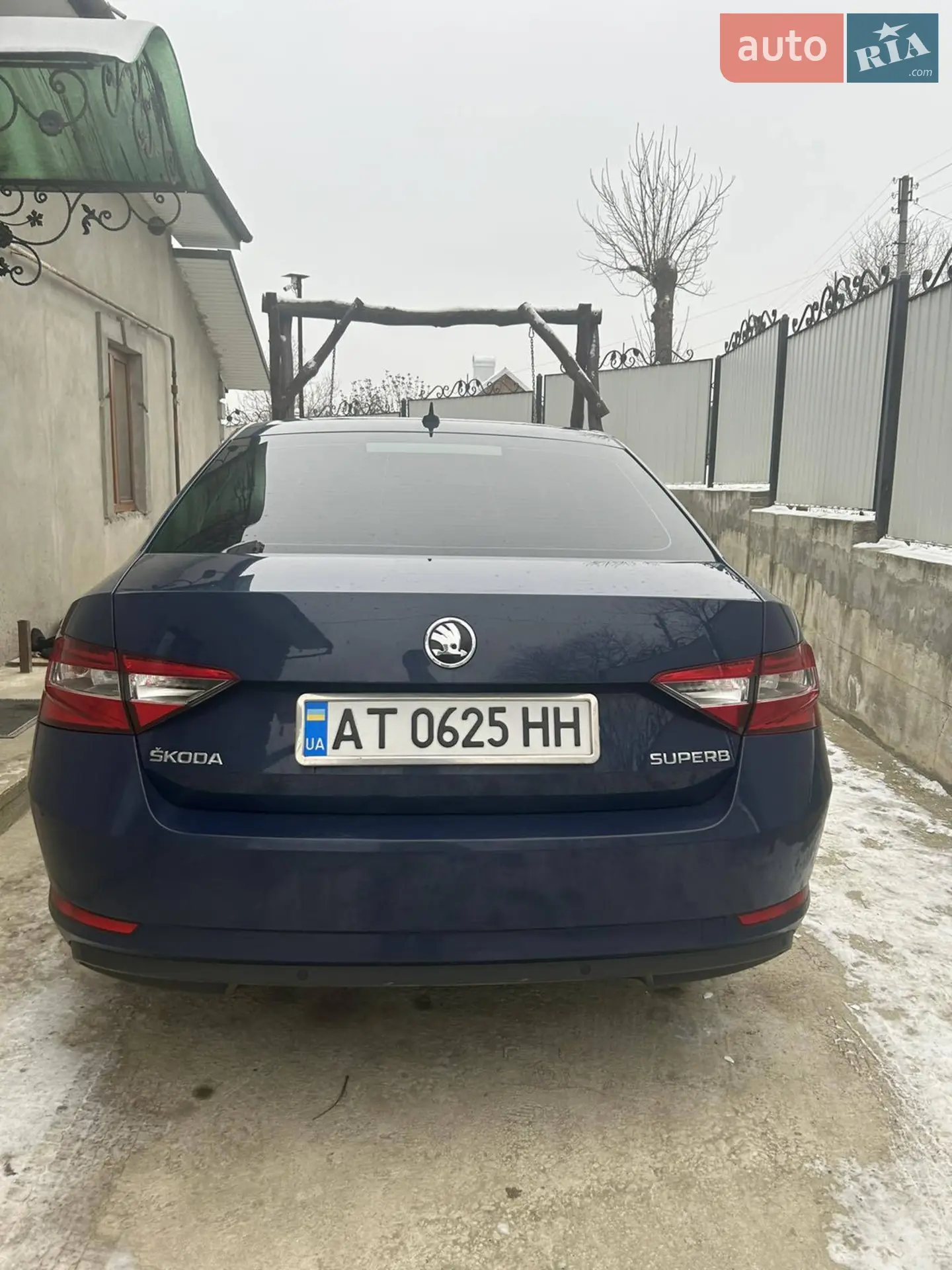 2017 Skoda Superb - мініатюра 2