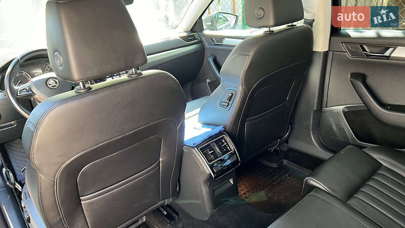 Універсал Skoda Superb 2018 в Львові