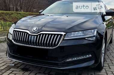 Лифтбек Skoda Superb 2019 в Мукачево