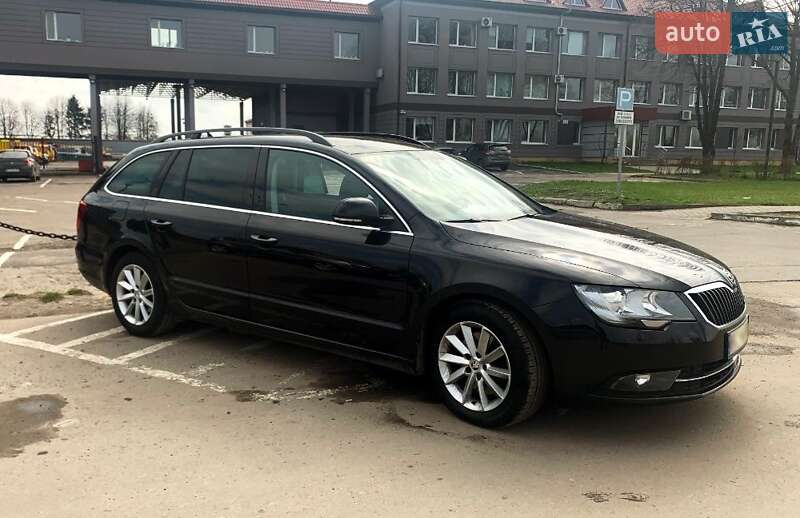 Универсал Skoda Superb 2015 в Луцке