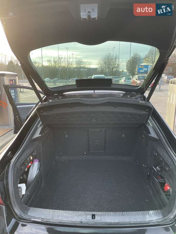 Лифтбек Skoda Superb 2016 в Иршаве