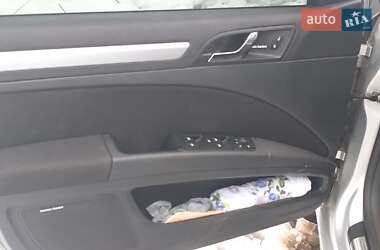 Лифтбек Skoda Superb 2013 в 