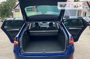 Універсал Skoda Superb 2017 в 