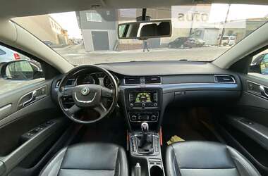 Лифтбек Skoda Superb 2012 в Ивано-Франковске