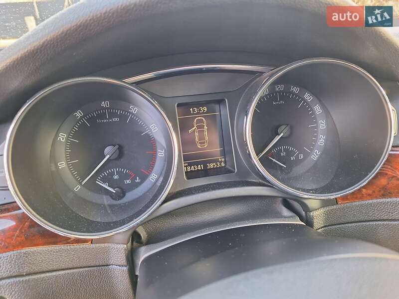 Лифтбек Skoda Superb 2008 в Ивано-Франковске