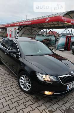 Лифтбек Skoda Superb 2015 в Коломые