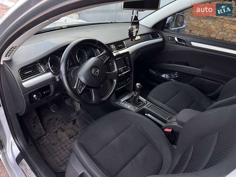 Лифтбек Skoda Superb 2013 в Нежине фото 6 Лифтбек Skoda Superb 2013 в Нежине