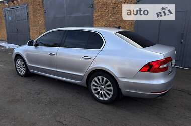 Лифтбек Skoda Superb 2013 в Нежине