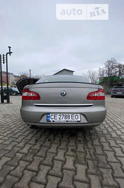 Лифтбек Skoda Superb 2011 в Черновцах