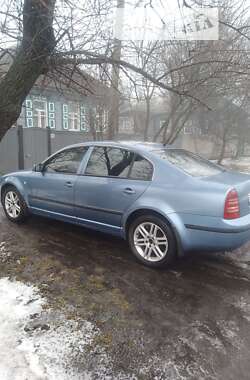 Ліфтбек Skoda Superb 2004 в Сумах