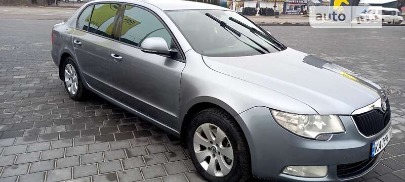 Ліфтбек Skoda Superb 2010 в Софіївській Борщагівці фото 3 Ліфтбек Skoda Superb 2010 в Софіївській Борщагівці