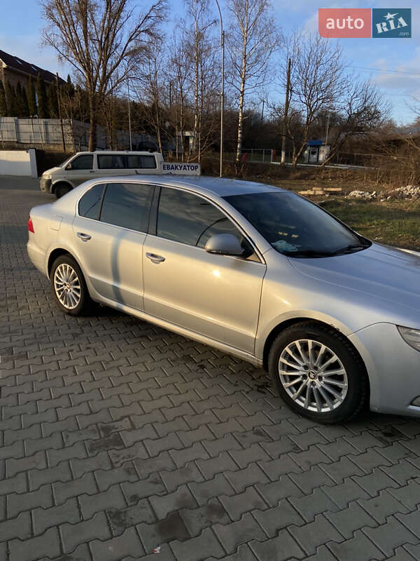 Ліфтбек Skoda Superb 2009 в Чернівцях фото 3 Ліфтбек Skoda Superb 2009 в Чернівцях