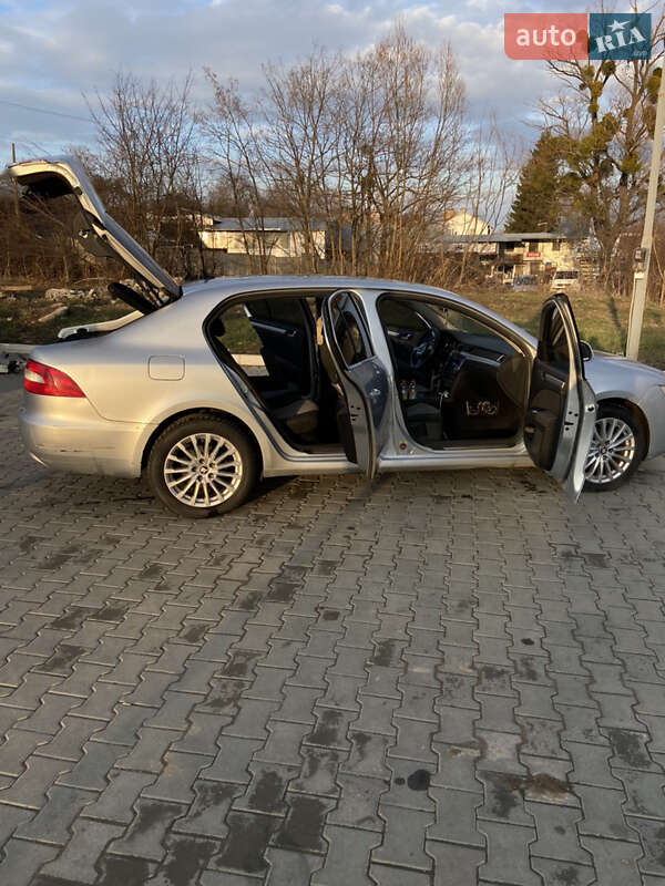 Ліфтбек Skoda Superb 2009 в Чернівцях фото 14 Ліфтбек Skoda Superb 2009 в Чернівцях