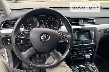 Универсал Skoda Superb 2014 в Ровно