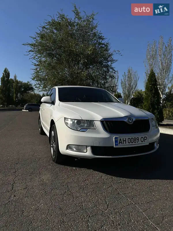 Skoda Superb 2011