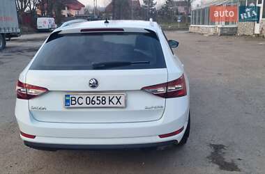 Универсал Skoda Superb 2016 в 