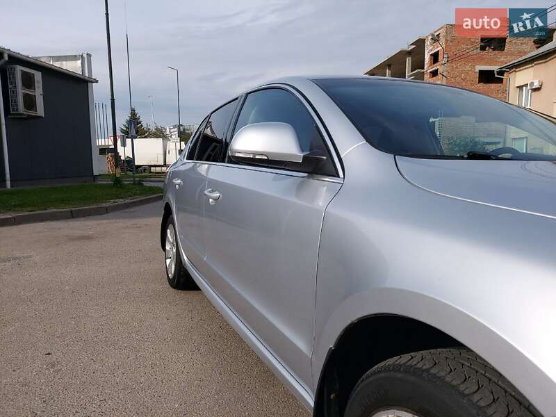Лифтбек Skoda Superb 2012 в Ивано-Франковске фото 14 Лифтбек Skoda Superb 2012 в Ивано-Франковске