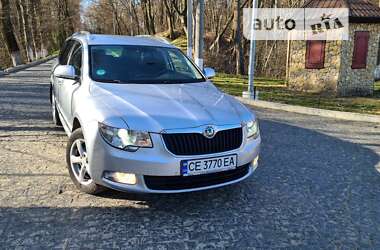 Універсал Skoda Superb 2013 в Чернівцях