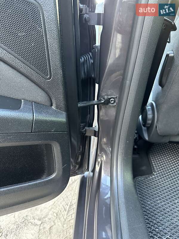 Универсал Skoda Superb 2010 в Киеве