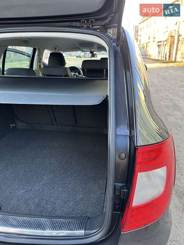 Универсал Skoda Superb 2010 в Киеве