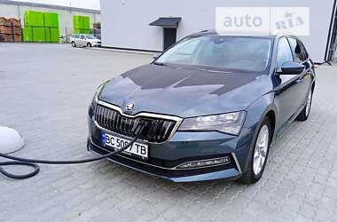 Универсал Skoda Superb 2020 в Трускавце