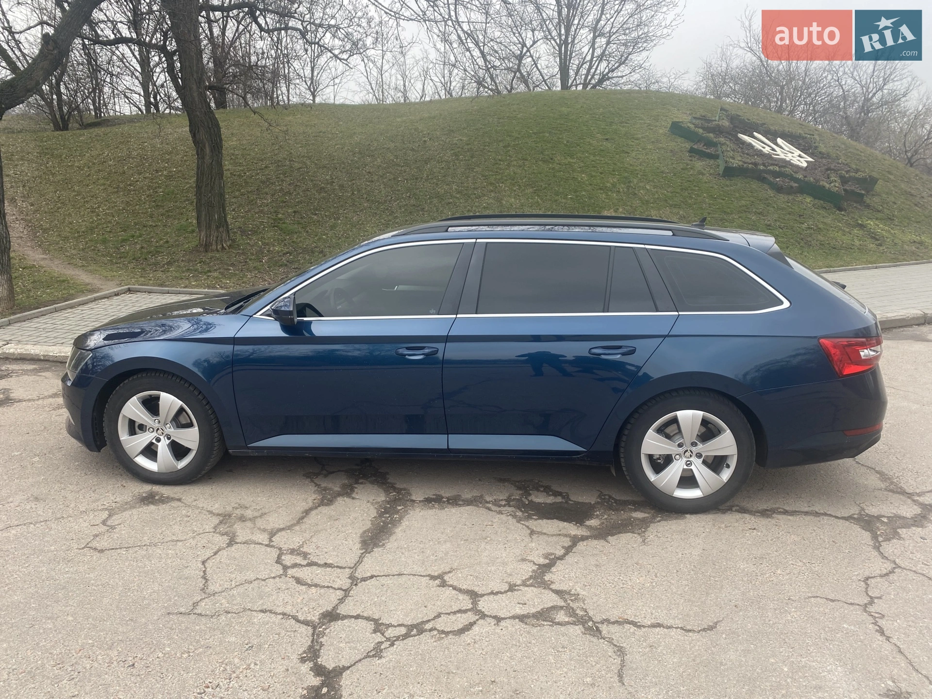 2017 Skoda Superb - мініатюра 13