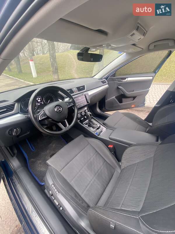 Универсал Skoda Superb 2017 в Кропивницком