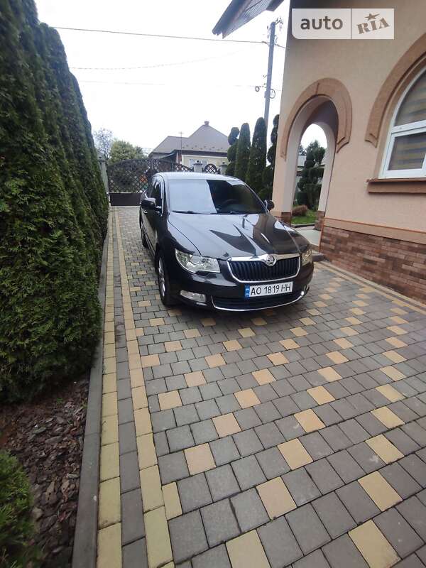 Skoda Superb 2009