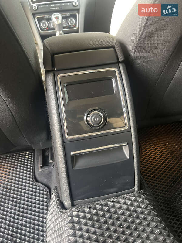 Лифтбек Skoda Superb 2008 в Львове