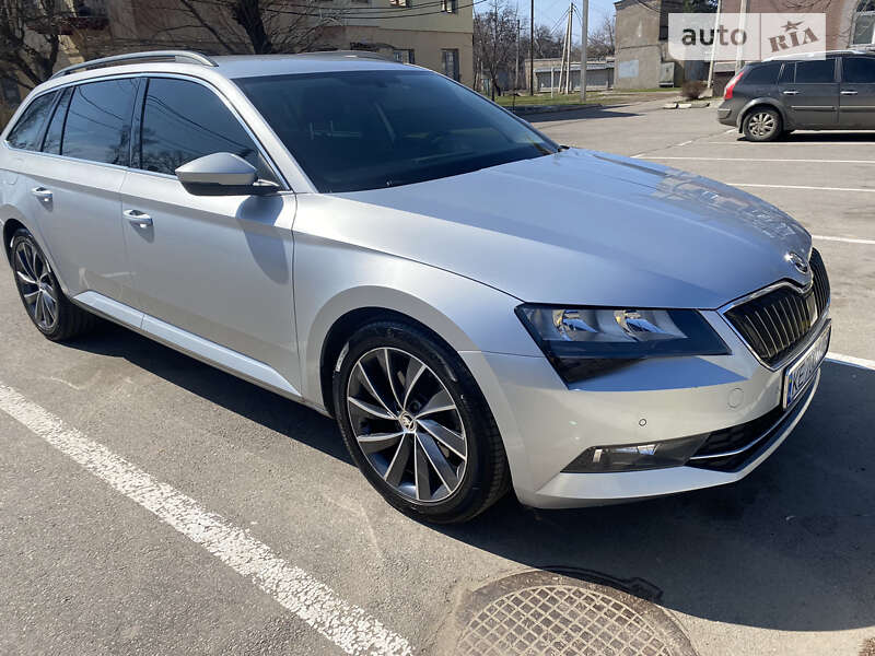 Универсал Skoda Superb 2016 в Покрове
