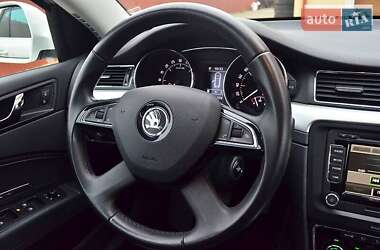 Універсал Skoda Superb 2013 в 