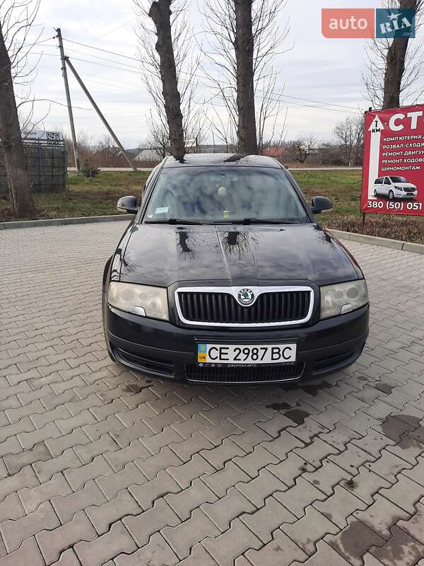 Лифтбек Skoda Superb 2006 в Черновцах