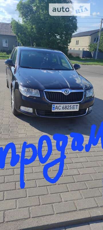 Лифтбек Skoda Superb 2009 в Луцке