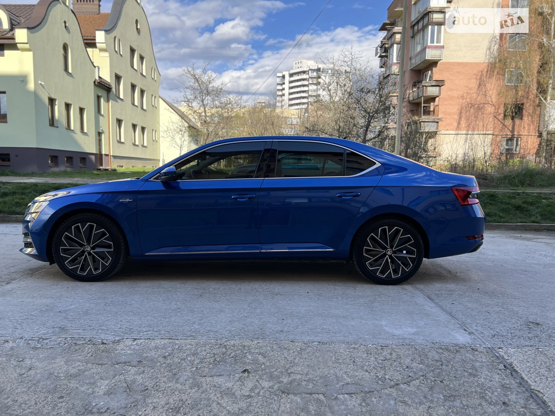 2020 Skoda Superb - мініатюра 7