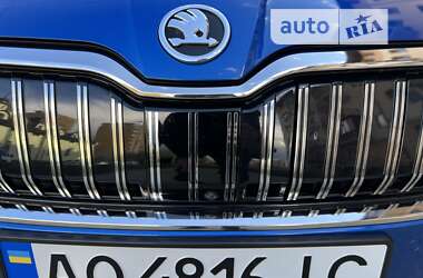 Лифтбек Skoda Superb 2020 в 