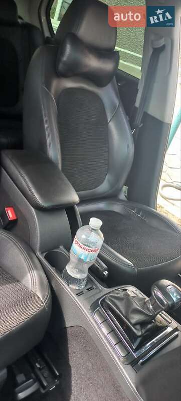 Лифтбек Skoda Superb 2010 в Одессе