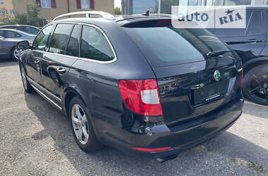 Универсал Skoda Superb 2010 в Харькове