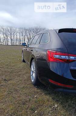 Універсал Skoda Superb 2016 в Калинівці