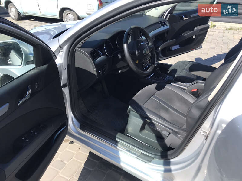 Ліфтбек Skoda Superb 2008 в Береговому