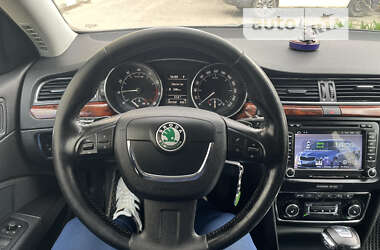 Ліфтбек Skoda Superb 2009 в Теребовлі