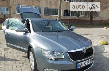 Универсал Skoda Superb 2011 в Херсоне